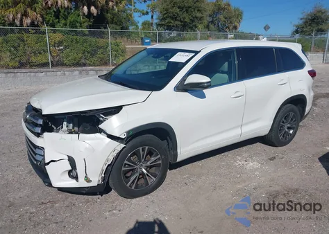 2018 Toyota Highlander Le Plus из США, поврежденный, VIN 5TDZZRFH1JS256189